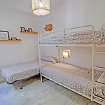 Bay-2 By Interhome Apartamento